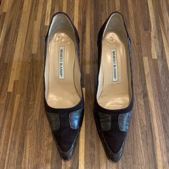 Vintage Manolo Blahnik Brown Suede Heels - Picture 2 of 12